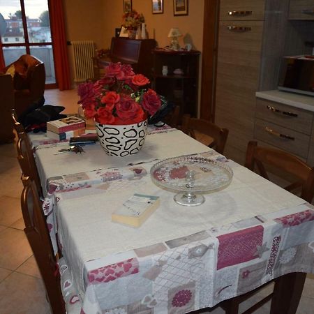 Bed and Breakfast Amici Di Hackert Caserta Exterior foto