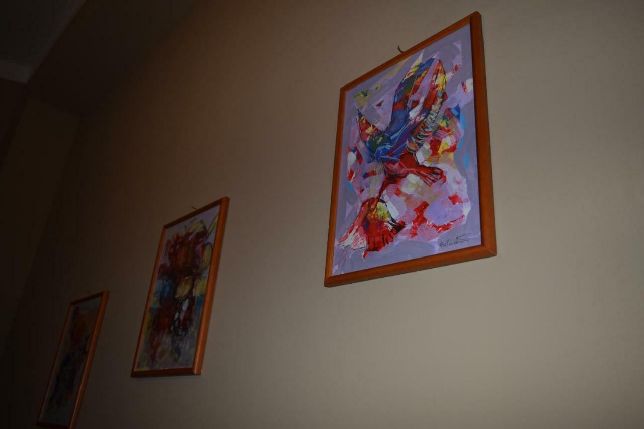 Bed and Breakfast Amici Di Hackert Caserta Exterior foto