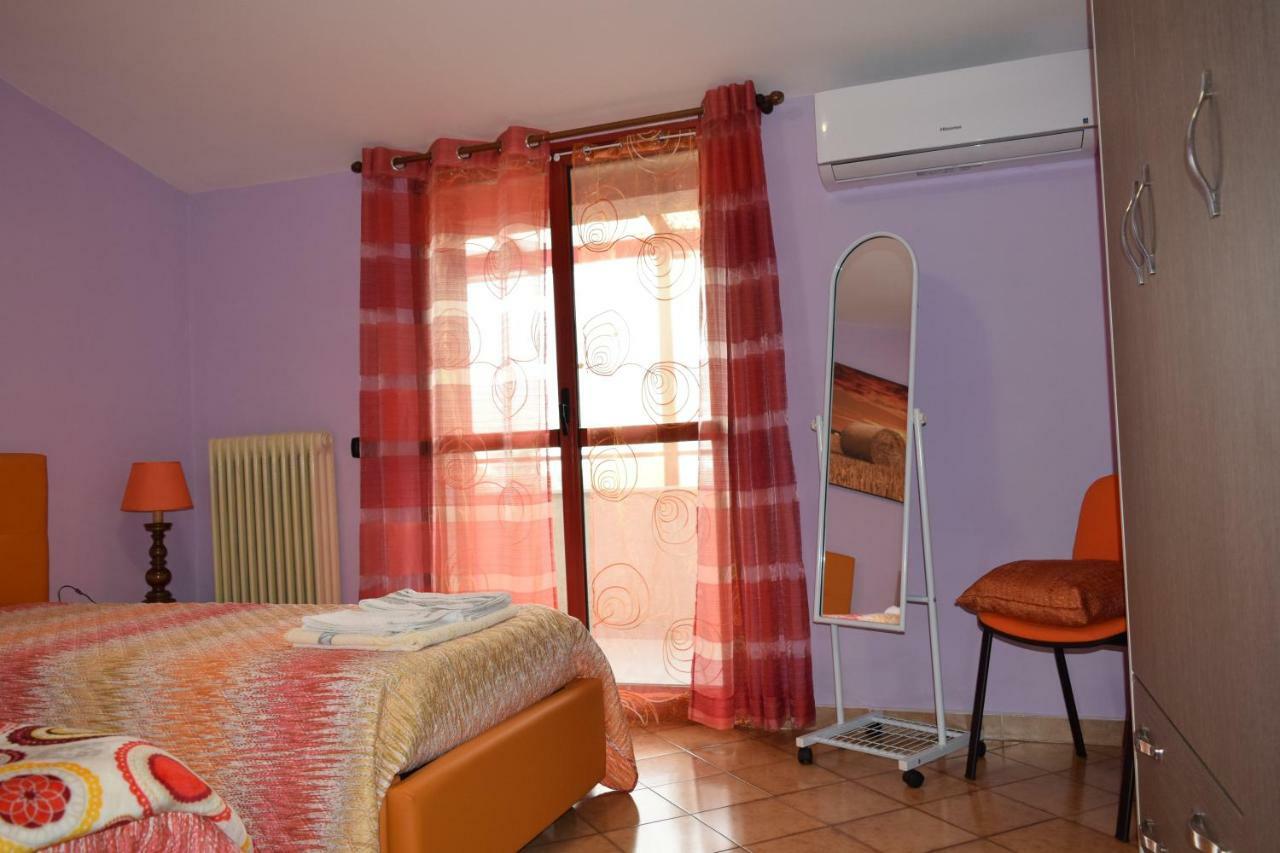 Bed and Breakfast Amici Di Hackert Caserta Exterior foto