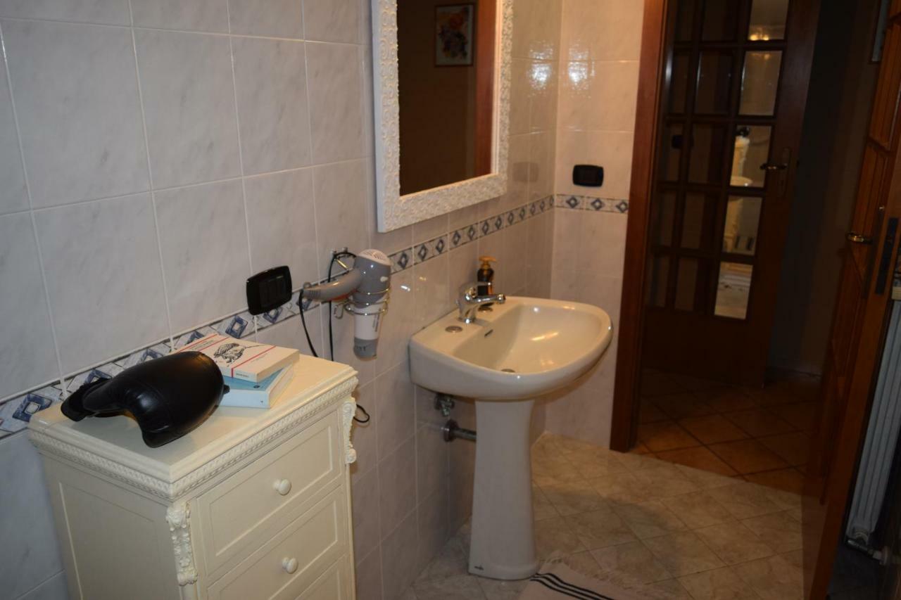 Bed and Breakfast Amici Di Hackert Caserta Exterior foto